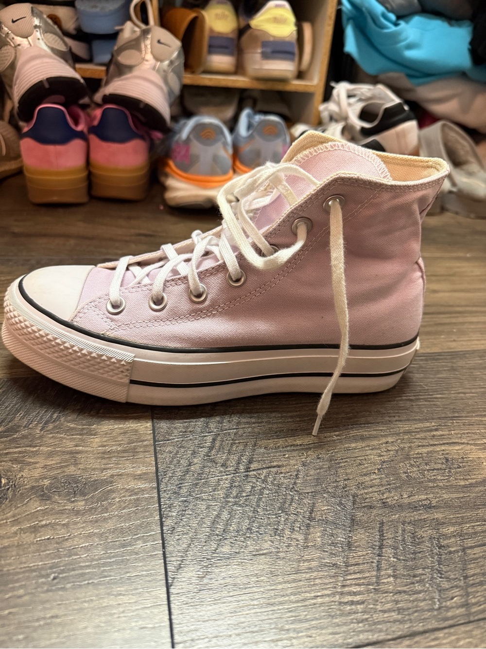 Converse High Top Platform Sneakers - Light Pink